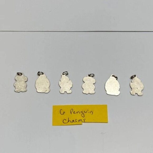 Vintage Holiday Penguins Charms 6 Set Red Green Black White Enamel Silver Tone - Picture 11 of 13